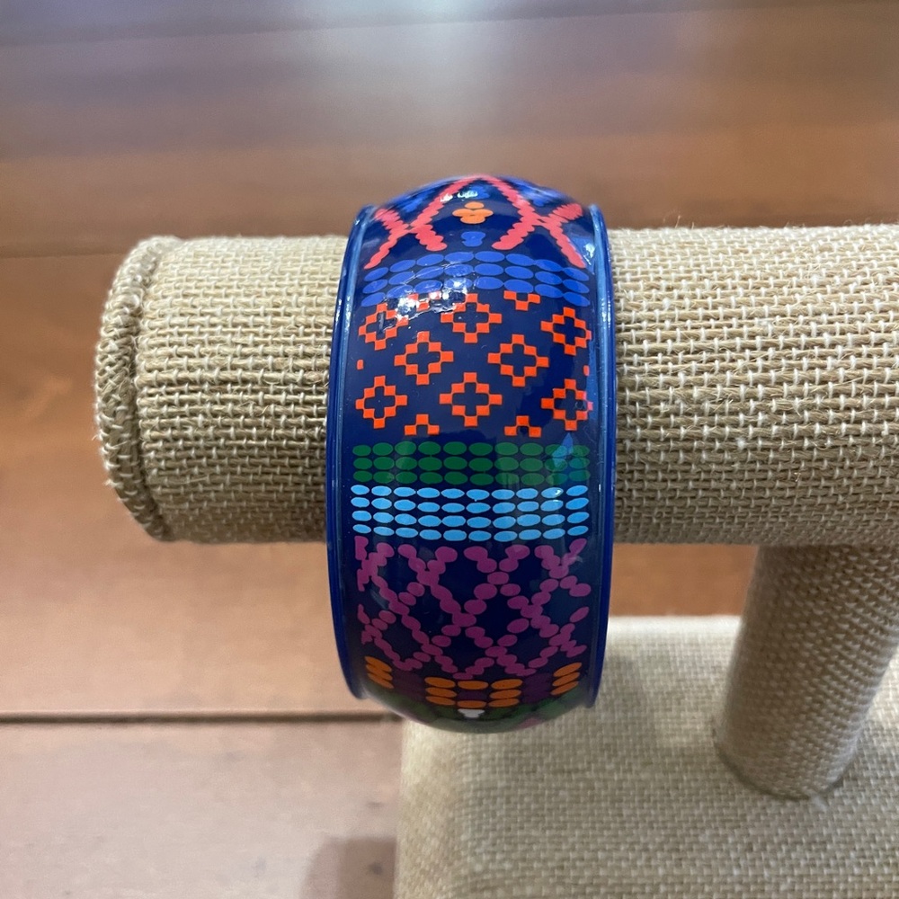 Vintage Avon Color Collage Bangle Bracelet